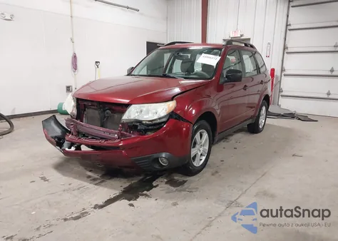2011 Subaru Forester 2.5X z USA, uszkodzony, nr VIN JF2SHBBC2BH710141